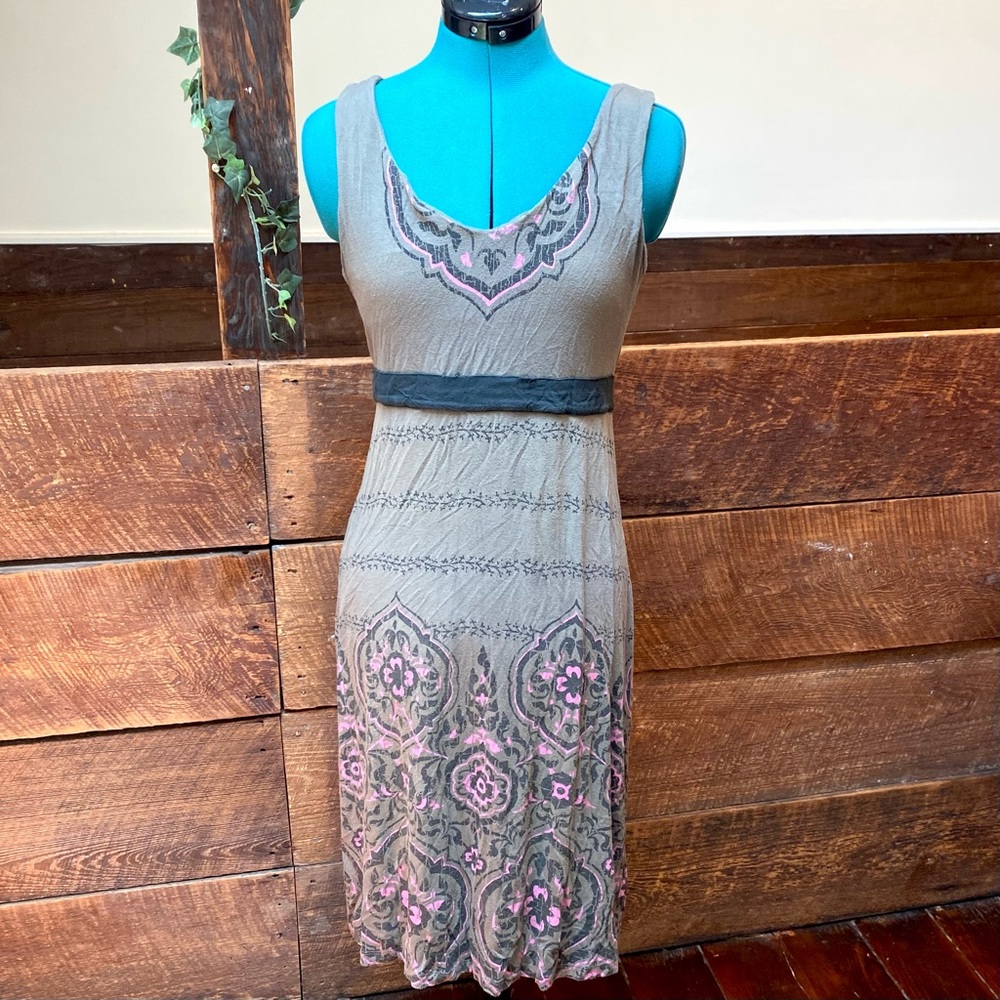 Athleta Floral Mandala & Vines V-Neck Midi Dress w/ Shelf Bra & Tie Waist